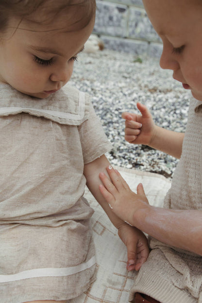 Kids Sun Balm detail — plastic-free natural sunscreen children